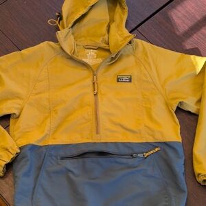 L.L. Bean Men's Lightweight Hooded Jacket - Yellow and Blue